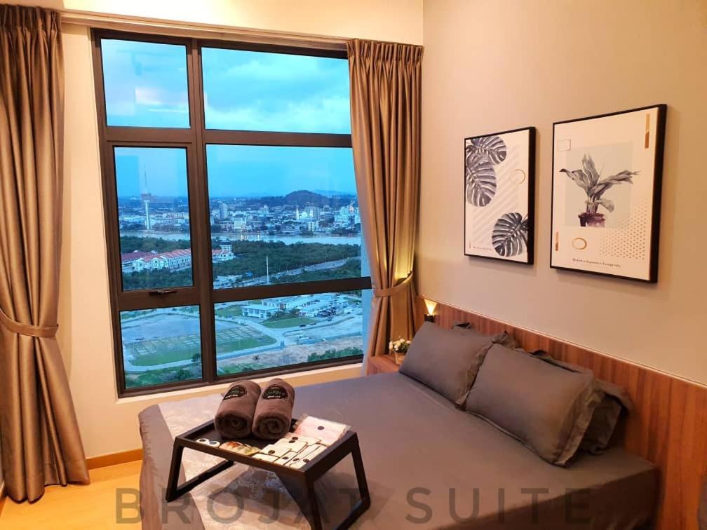 Brojat Suite Family City View @ Imperium Residence Kuantan Exteriör bild